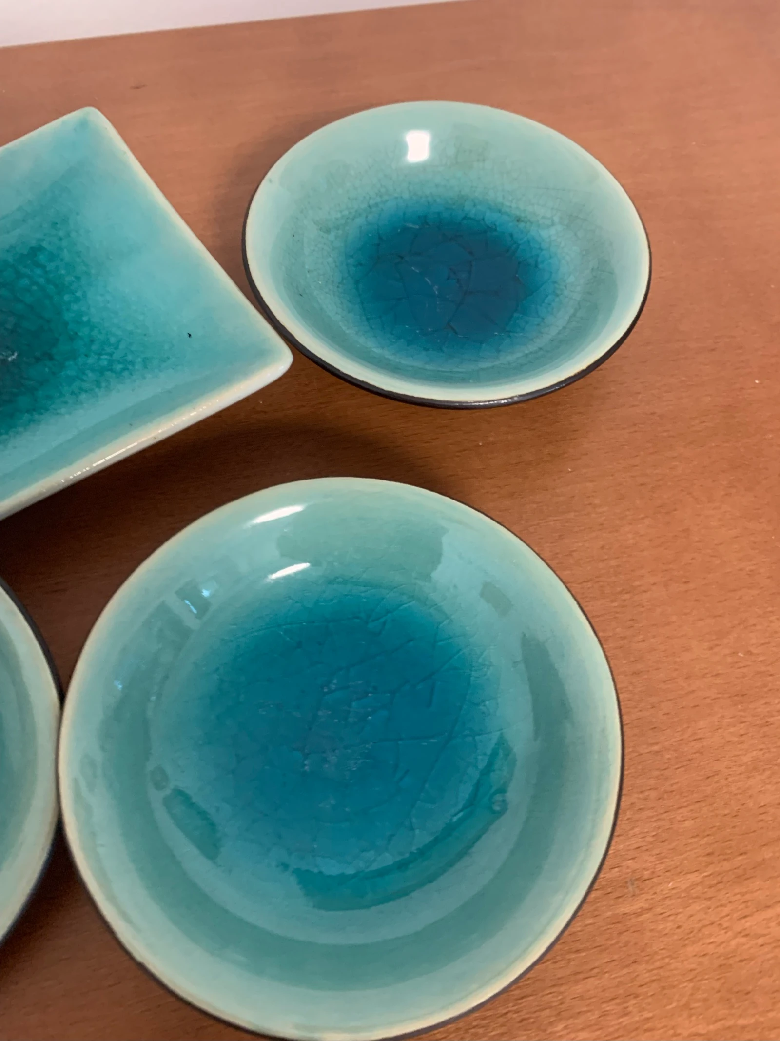 Conjunto de 4 piezas de cerámica – photo 2